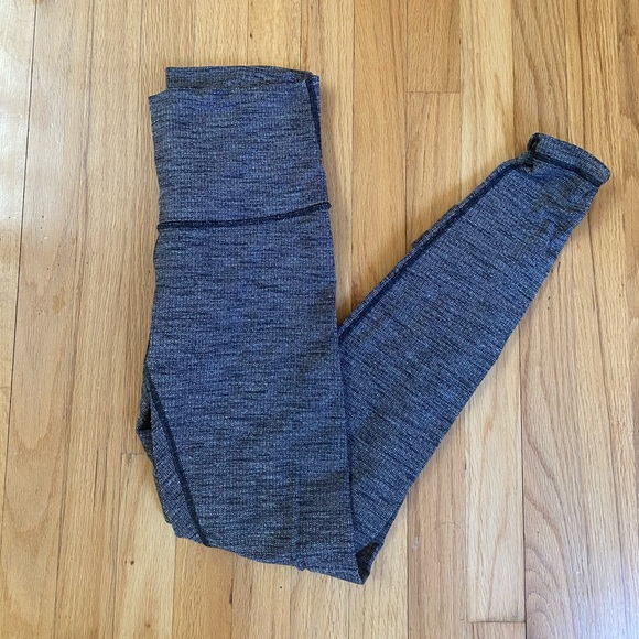 knitted yoga pants